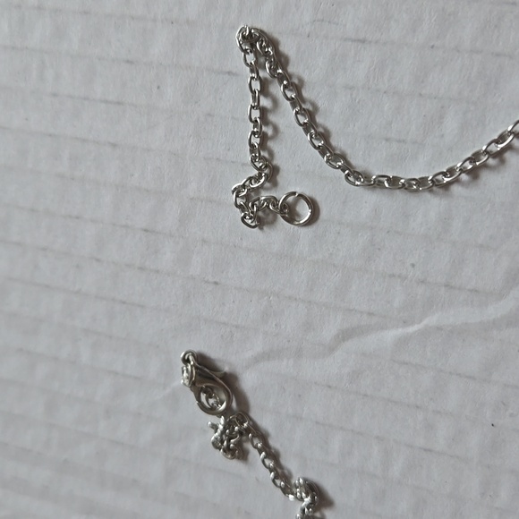 Doctor Who Sonic Screwdriver Silver plated Necklace - Picture 7 of 7